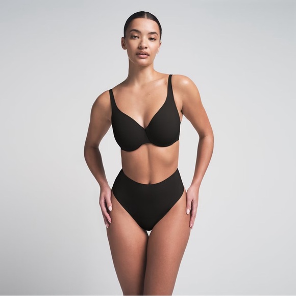 Skims Smoothing Intimates Unlined Minimizer Bra in Onyx 40DD - Picture 2 of 5